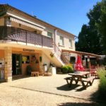 Camping Les Cigales à Aiguèze Gard restauration sur place